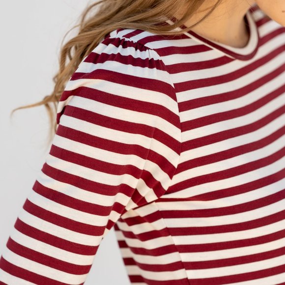 NWT Evy's Tree Ramona Top in Cranberry - Picture 4 of 4